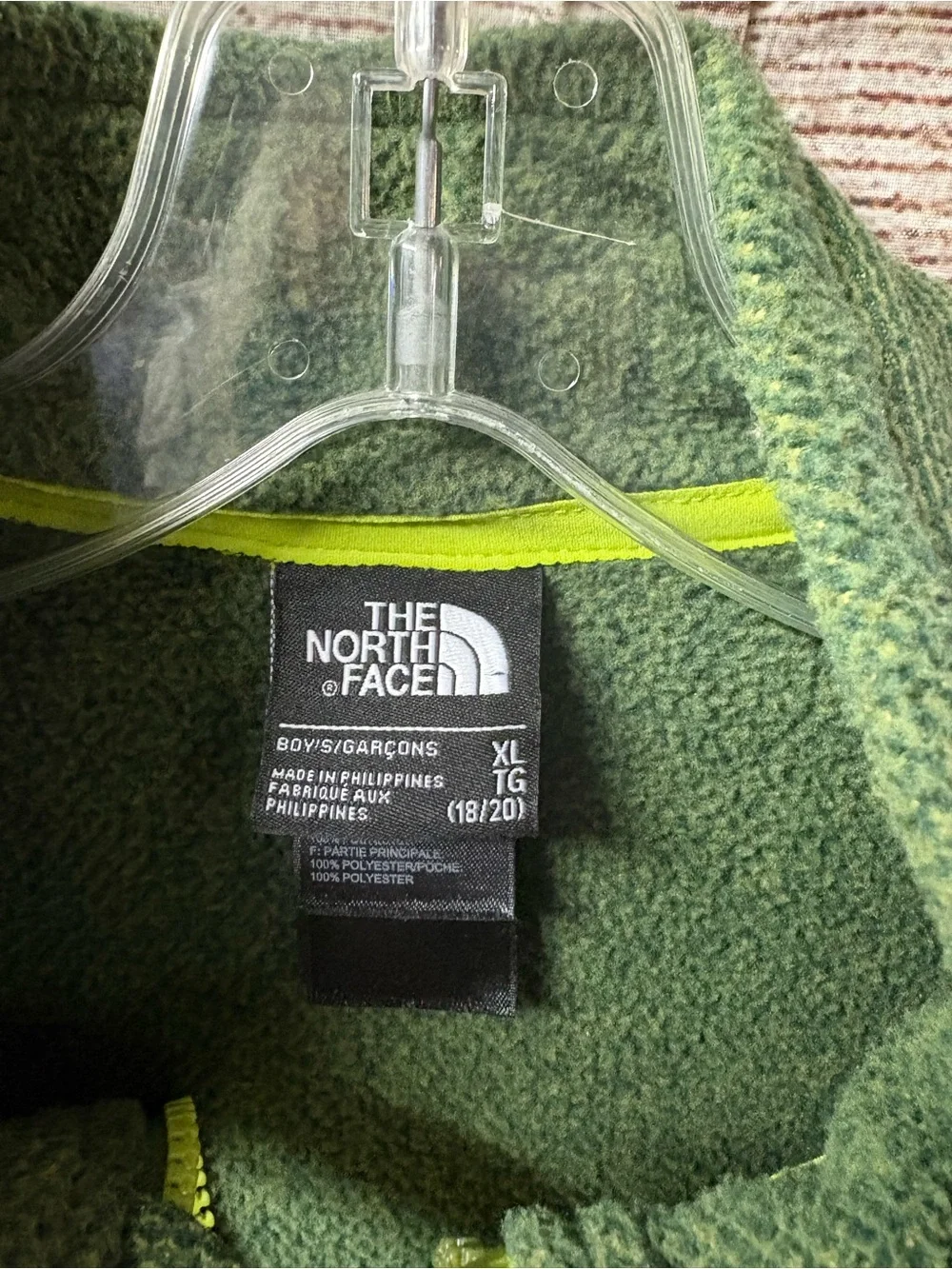 😍 hiThe North Face Olive Green Zip-Up Fleece Jacket with Yellow Accents